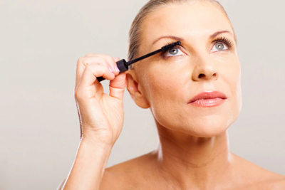 after-40-makeup-tips-darjee3