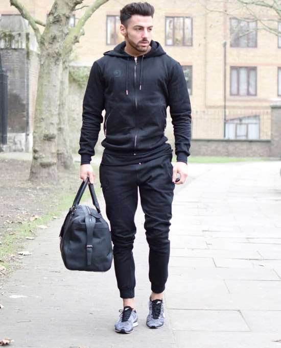 all-black-outfits-darjee-slider