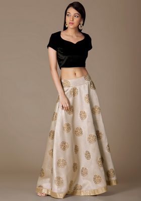 best-dress-for-diwali-darjee.2jpg