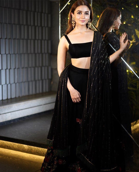 traditional-wear-darjee-slider
