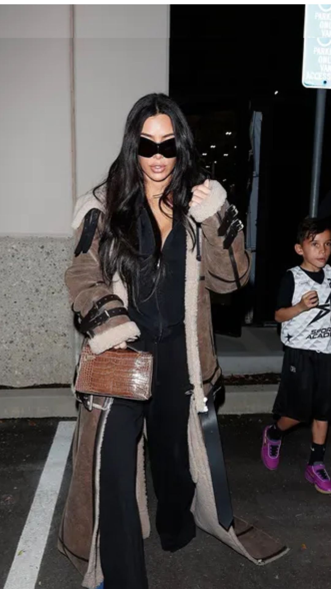 kardashian street style