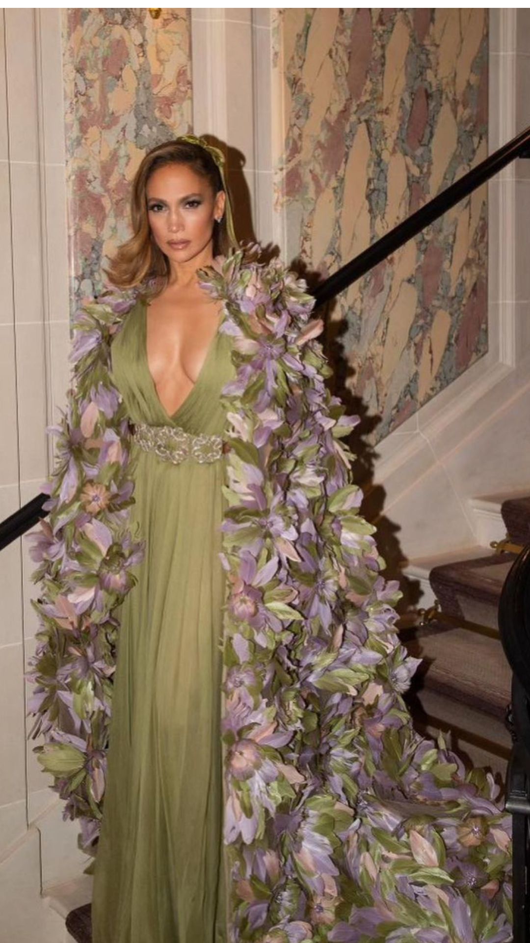Elie Saab floral jlo